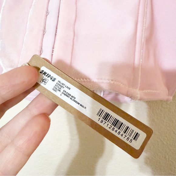 SKIMS Velvet Lace Corset Top in Cherry Blossom Multi Bustier Crop size large - Picture 7 of 8